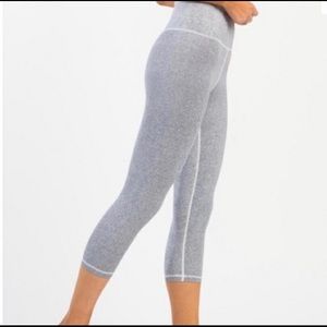 Zyia Racer Light n Tight Crop 17” legging capris